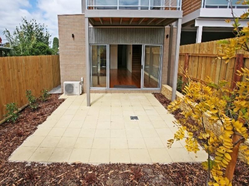 3/67 Sydney Parade, Geelong VIC 3220