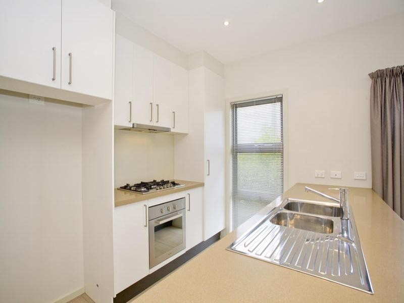 4/67 Sydney Parade, Geelong VIC 3220