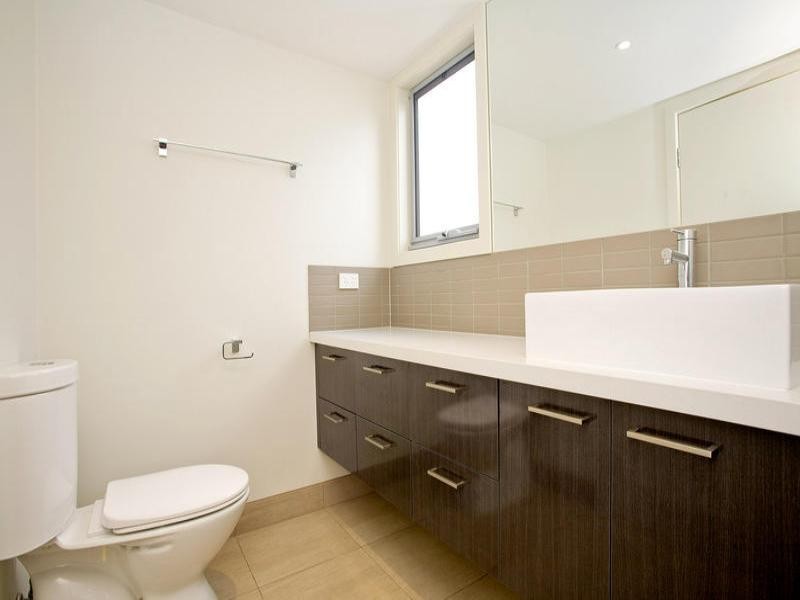 4/67 Sydney Parade, Geelong VIC 3220