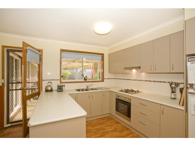 50 Wingarra Drive, Grovedale VIC 3216