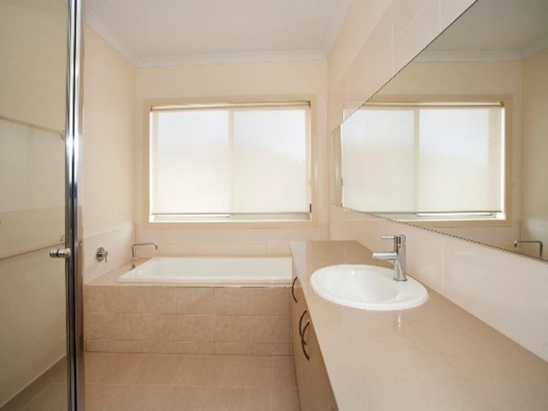 48 Daly Boulevard, Highton VIC 3216