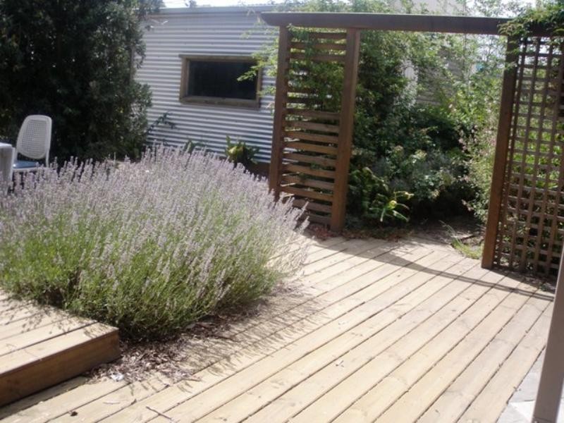 24 Cambridge Street, Belmont VIC 3216