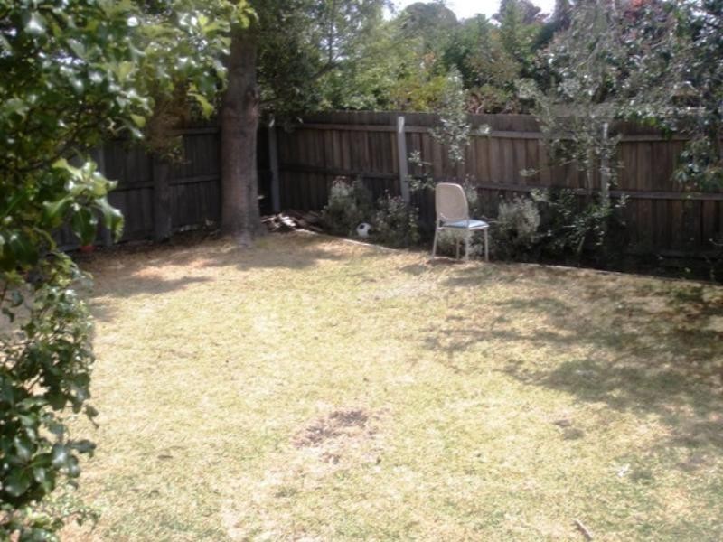 24 Cambridge Street, Belmont VIC 3216