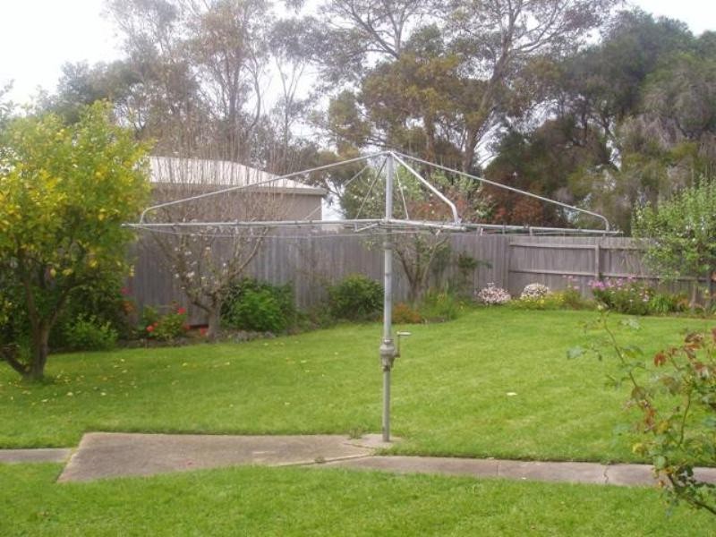 13 Allambie Street, Leopold VIC 3224