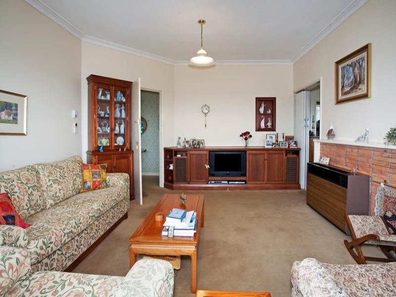 21 Edgecomb Street, Hamlyn Heights VIC 3215