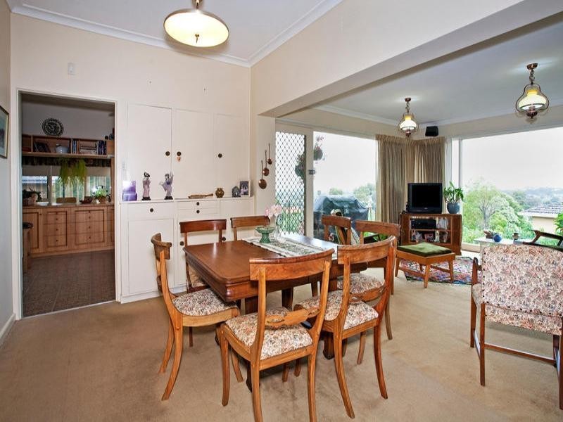 21 Edgecomb Street, Hamlyn Heights VIC 3215