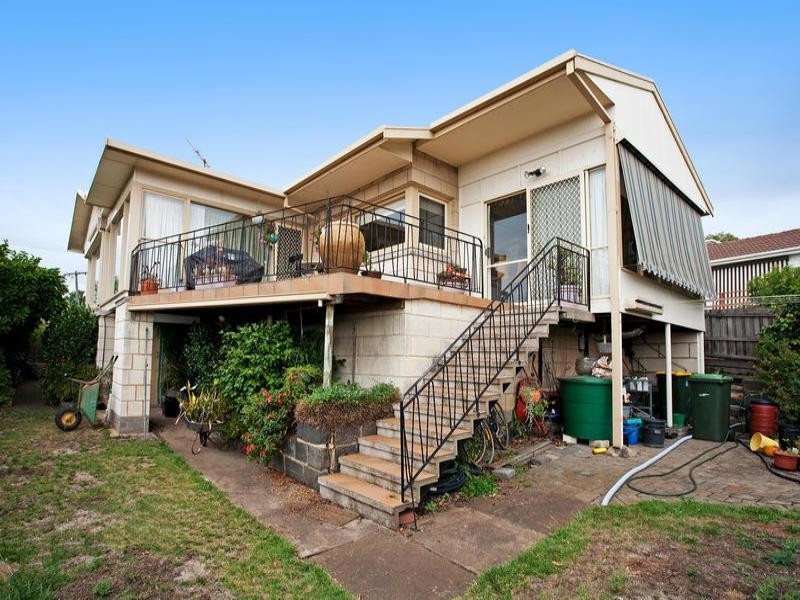 21 Edgecomb Street, Hamlyn Heights VIC 3215