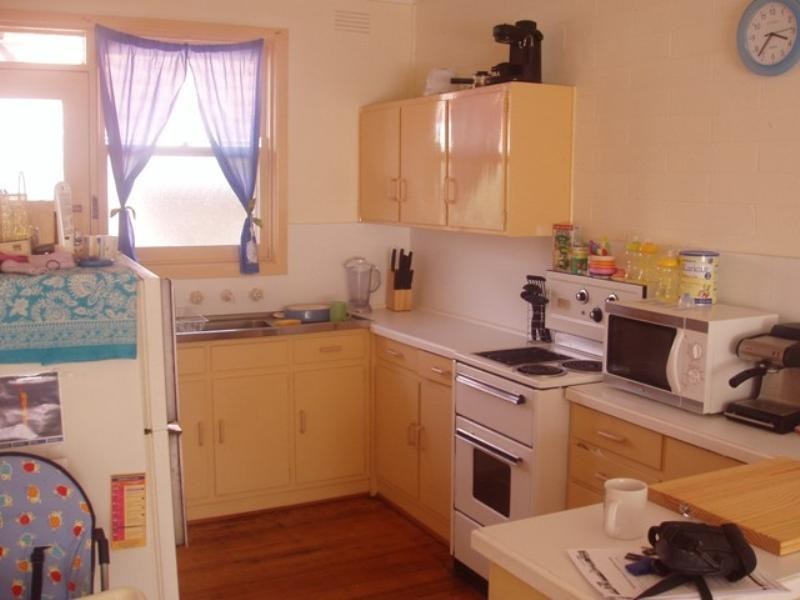 2/36 Orr Street, Manifold Heights VIC 3218