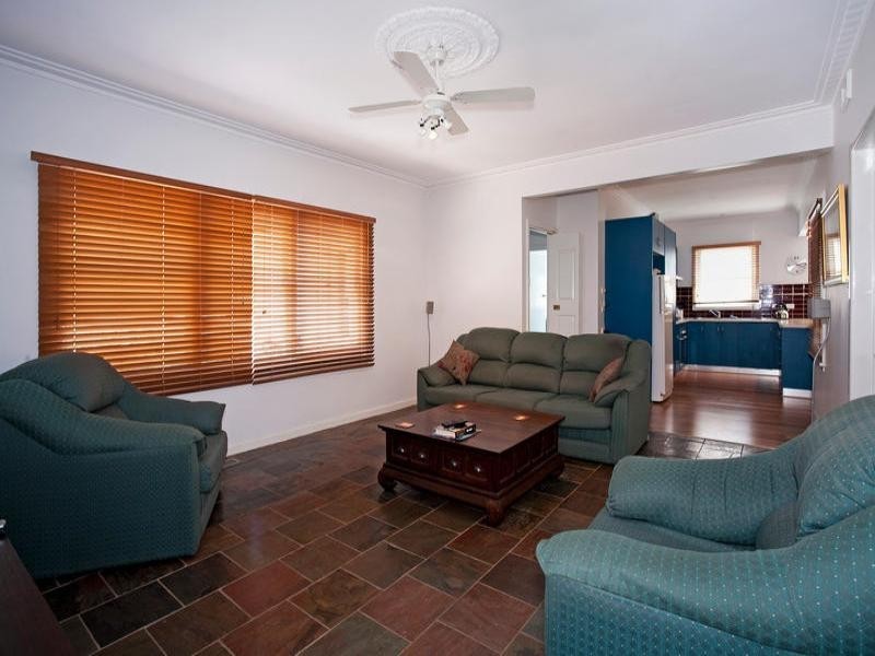 22 Langibanool Avenue, Hamlyn Heights VIC 3215