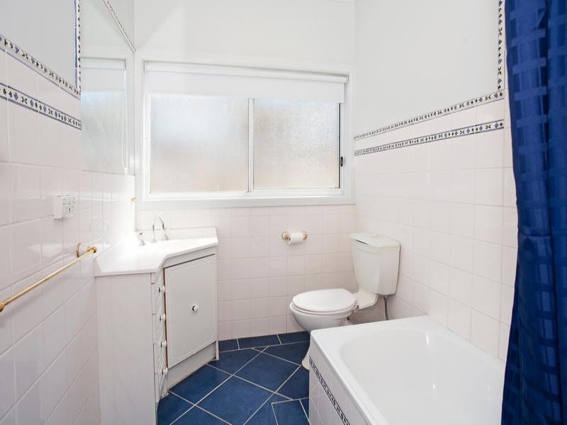 22 Langibanool Avenue, Hamlyn Heights VIC 3215