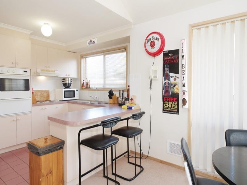 2/6-8 Corangamite Drive, Corio VIC 3214