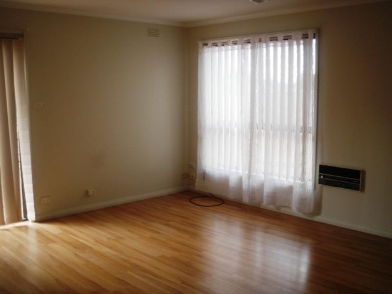 2/7 Ruthven Street, Newtown VIC 3220