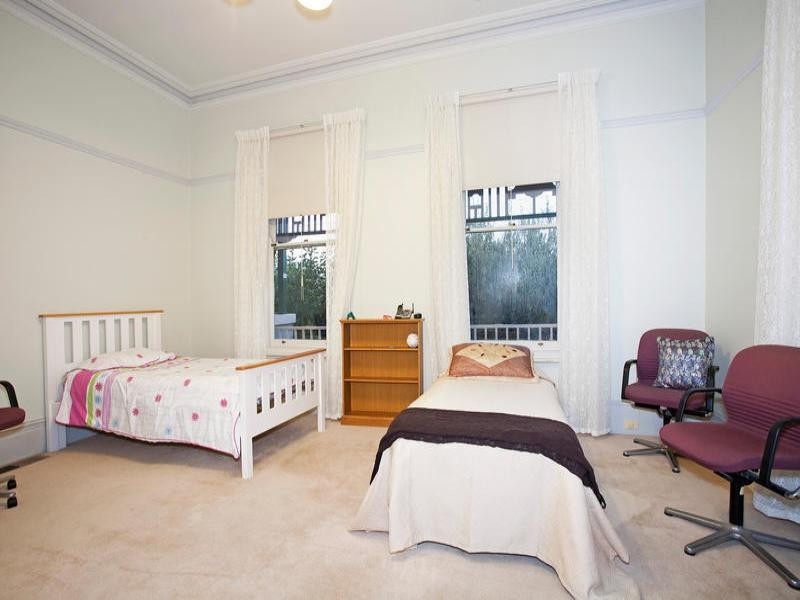 71 Aberdeen Street, Newtown VIC 3220