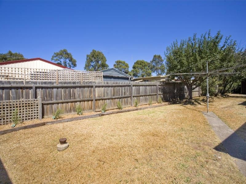 2 Duneed Court, Corio VIC 3214