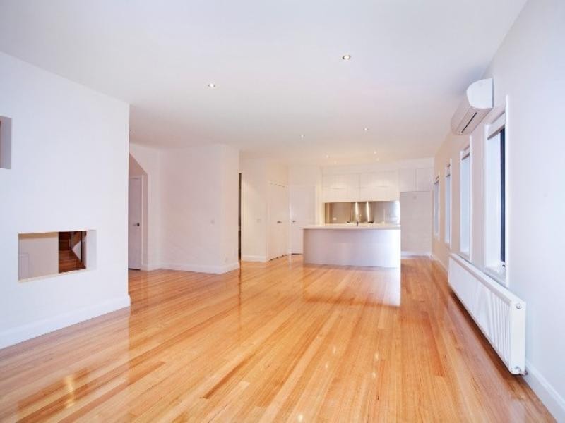 11 Bayswater Road, Newtown VIC 3220