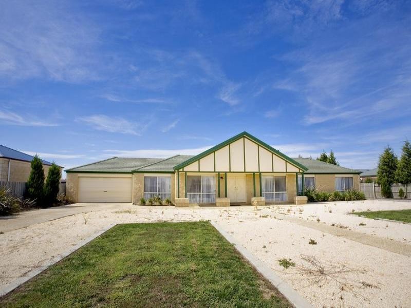 125-127 Homestead Drive, St Albans Park VIC 3219