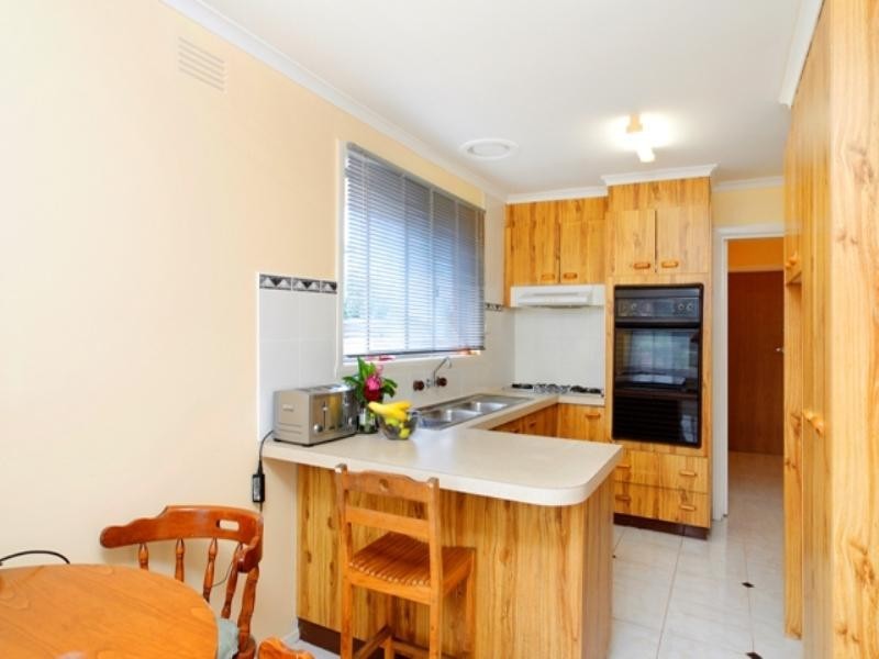 12 Korrumburra Close, Norlane VIC 3214