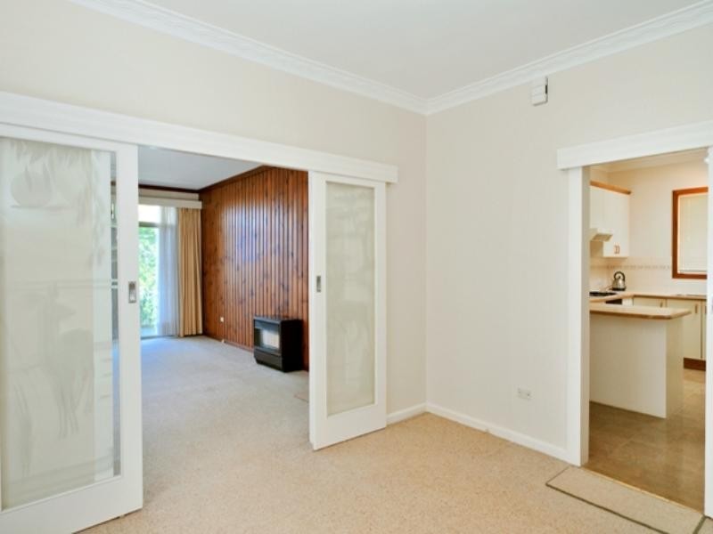 13 Alkoomi Avenue, Hamlyn Heights VIC 3215