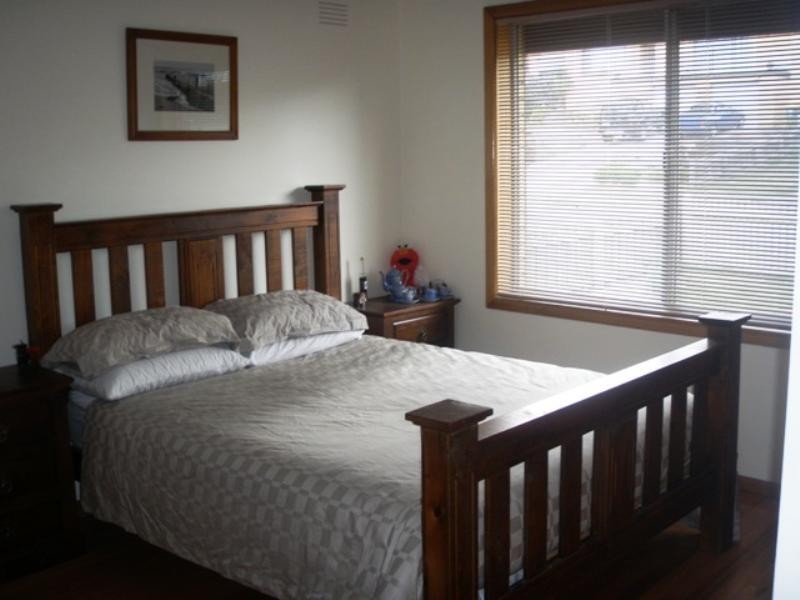 7 Chanel Avenue, Bell Post Hill VIC 3215