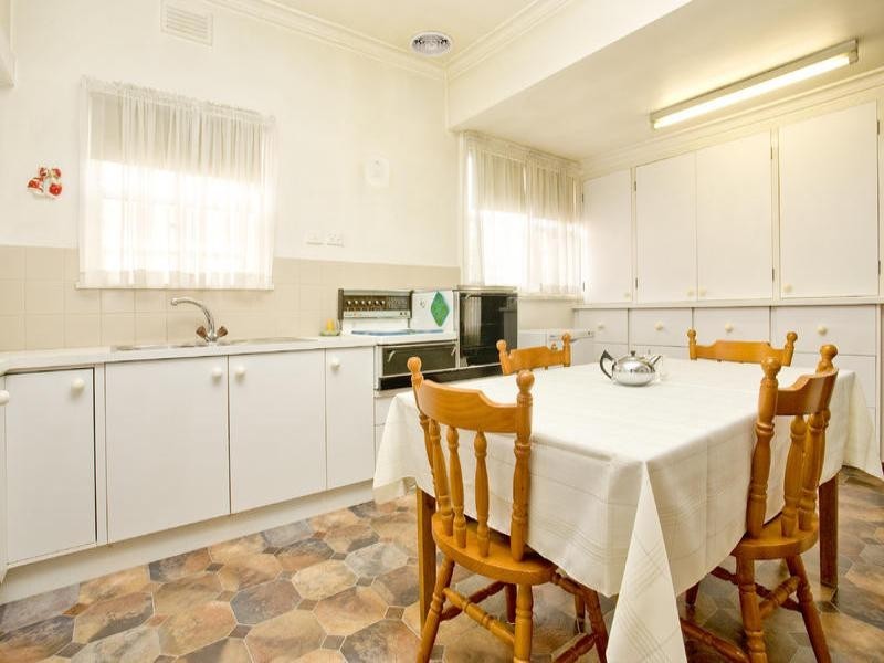 200 Ormond Road, East Geelong VIC 3219