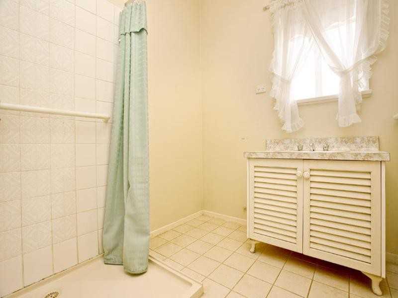 200 Ormond Road, East Geelong VIC 3219