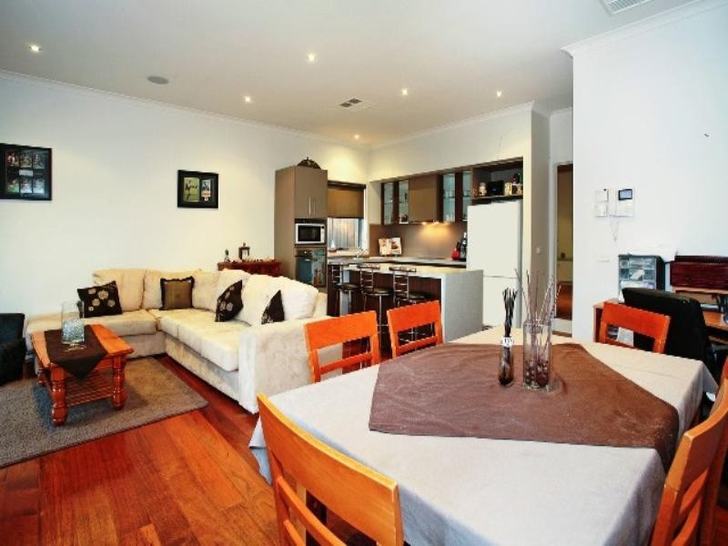 2/391 Myers Street, East Geelong VIC 3219