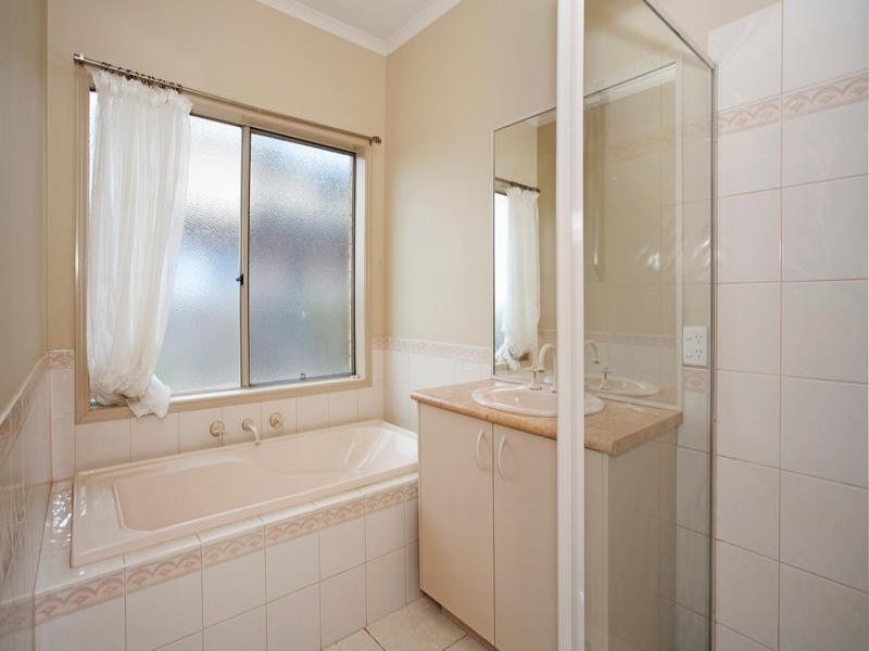 7 Pit Street, Grovedale VIC 3216