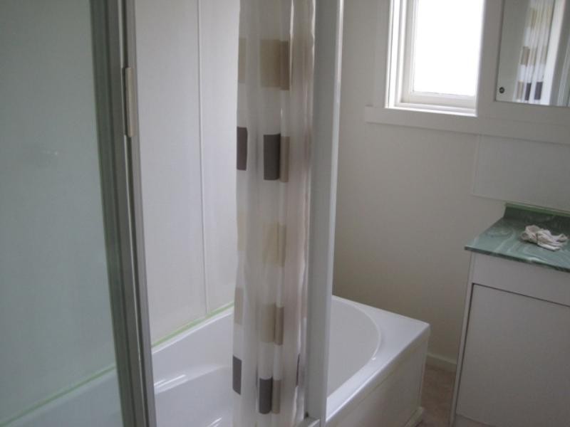 13 Rose Avenue, Norlane VIC 3214