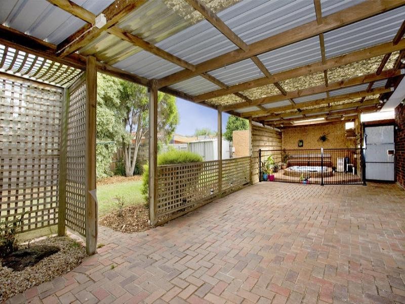 18 Cobham Court, Corio VIC 3214