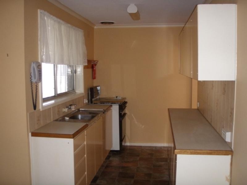 31 Carmarthen Drive, Corio VIC 3214