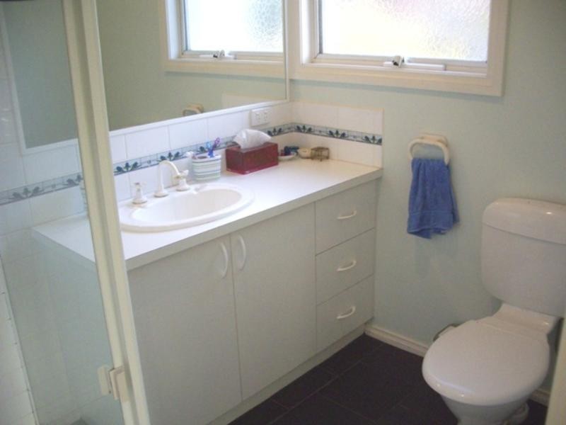 9 Sandtoft Court, Highton VIC 3216