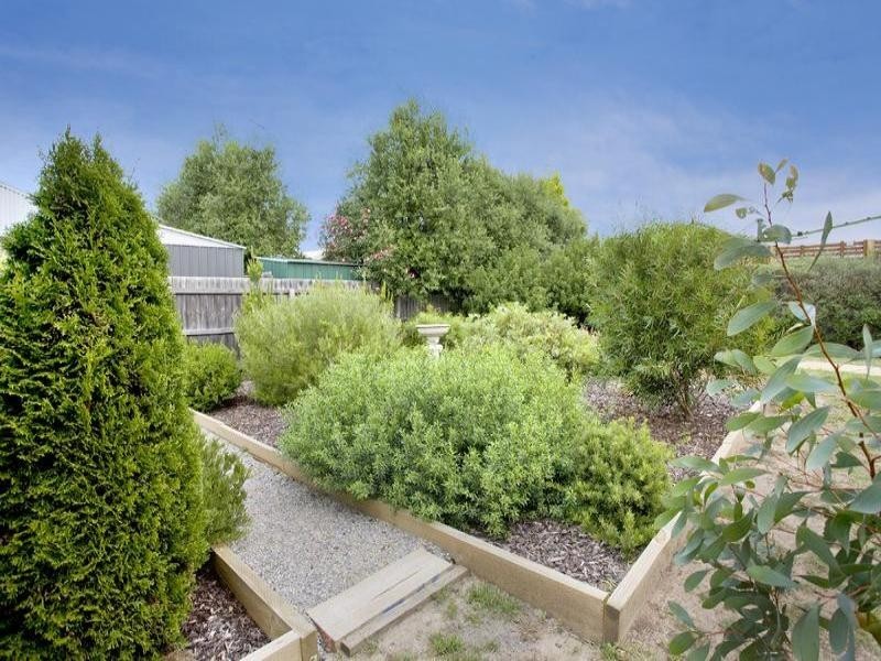 12 Bronte Court, St Albans Park VIC 3219