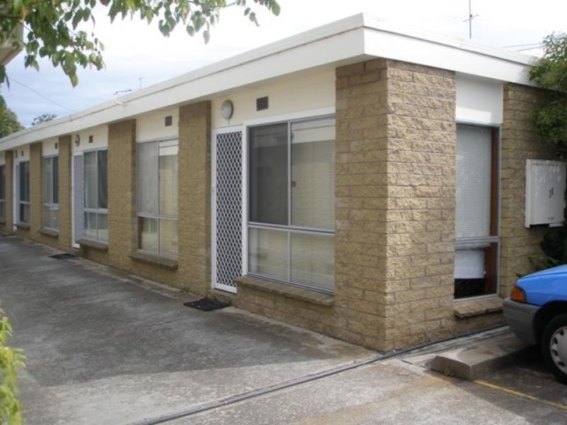 1/11 Elcho Street, Newtown VIC 3220