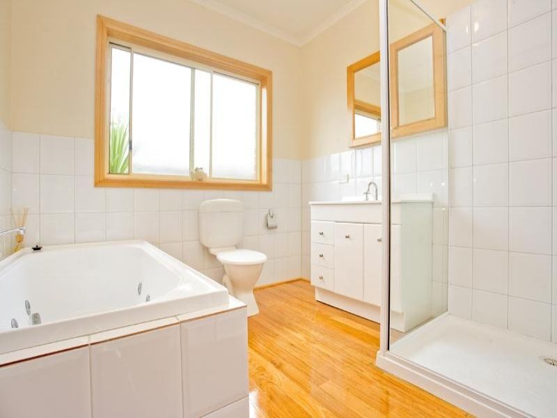 3 Redwood Place, Grovedale VIC 3216