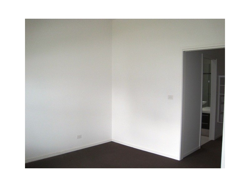 1/60 Garden Street, Geelong VIC 3220