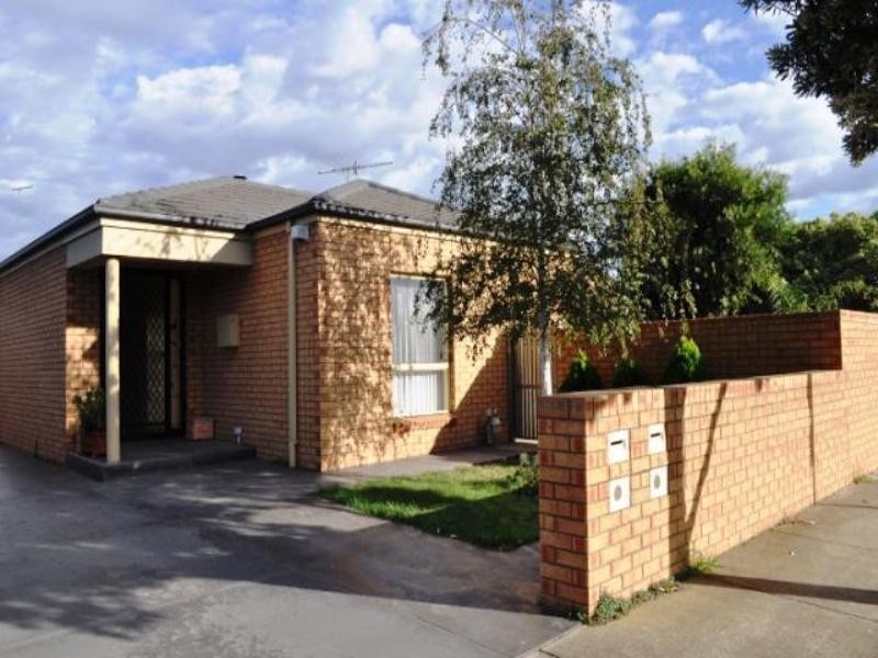 2/23 Princess Road, Corio VIC 3214