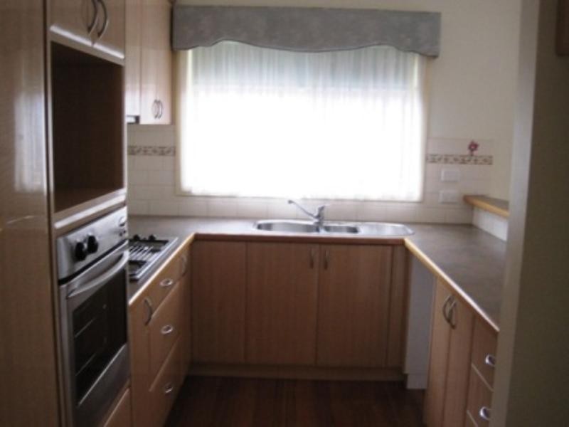 2/23 Princess Road, Corio VIC 3214