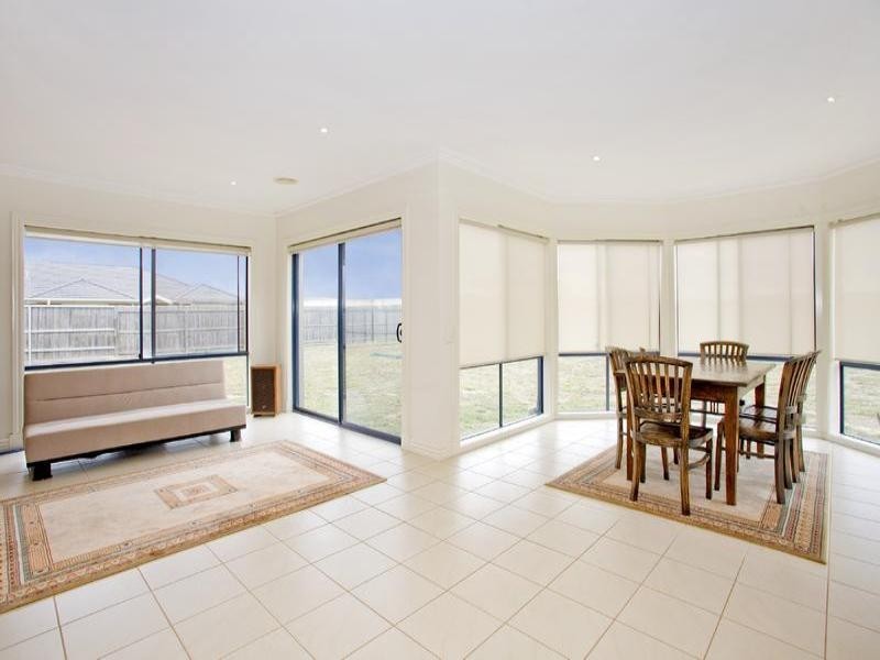 23-25 Birchwood Drive, St Albans Park VIC 3219