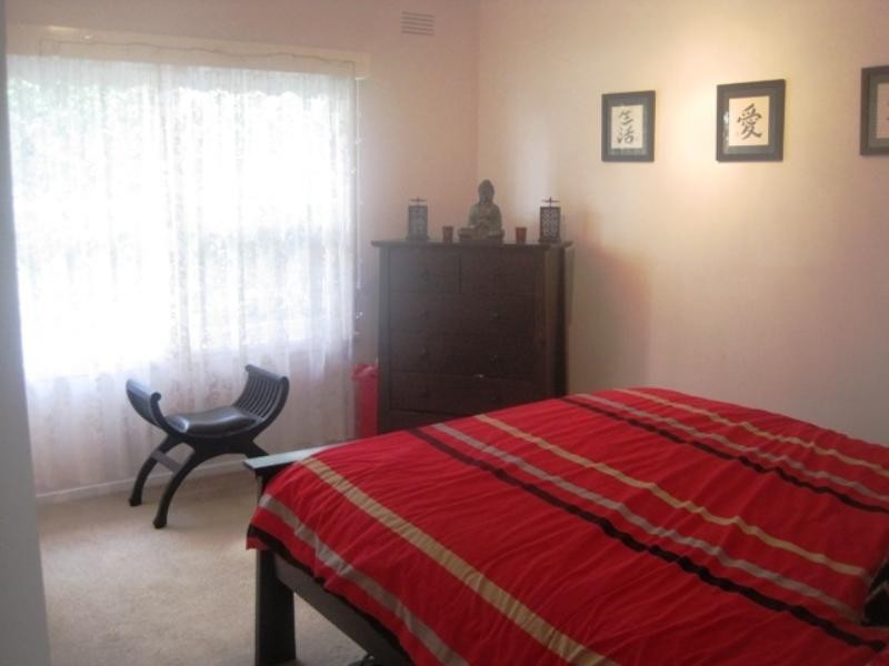 2 Bennett Court, Leopold VIC 3224