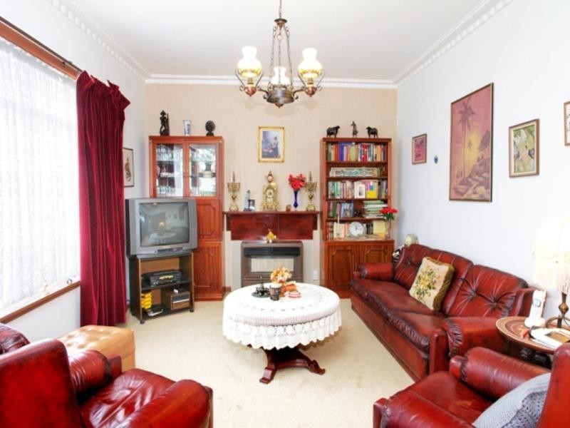 29 Korrumburra Close, Norlane VIC 3214