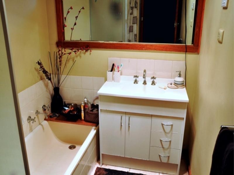 259 Scenic Road, Highton VIC 3216