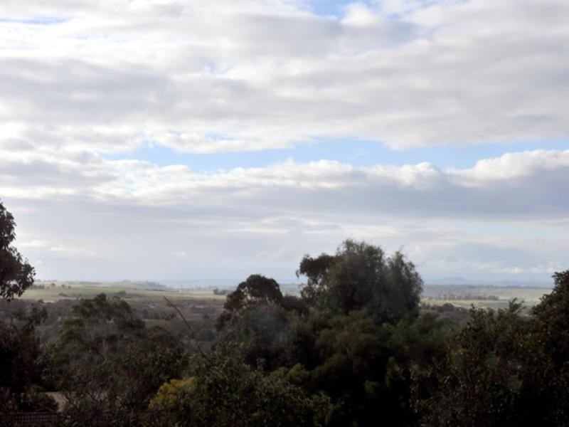 259 Scenic Road, Highton VIC 3216