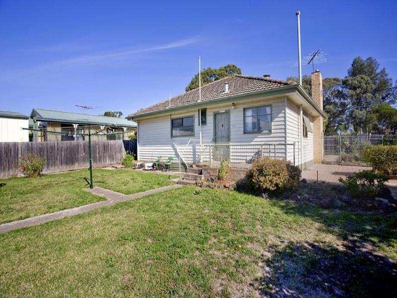 9 Derby Road, Herne Hill VIC 3218