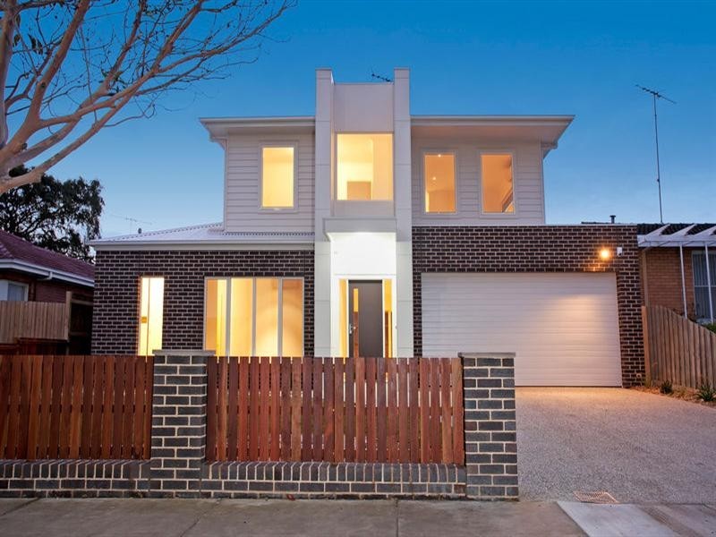 1/14 Fairmont Road, Newtown VIC 3220