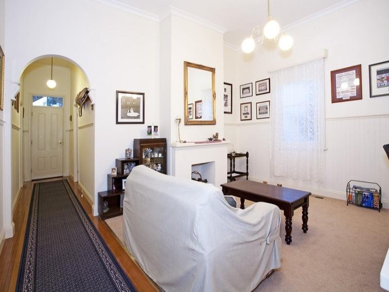 28a Lawton Avenue, Geelong West VIC 3218