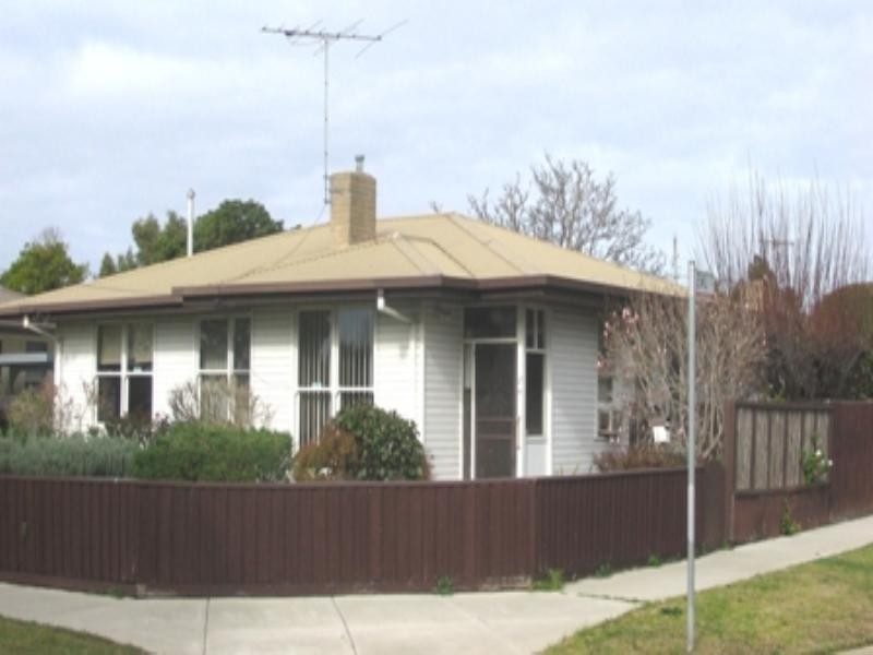 21 Thrush Street, Norlane VIC 3214