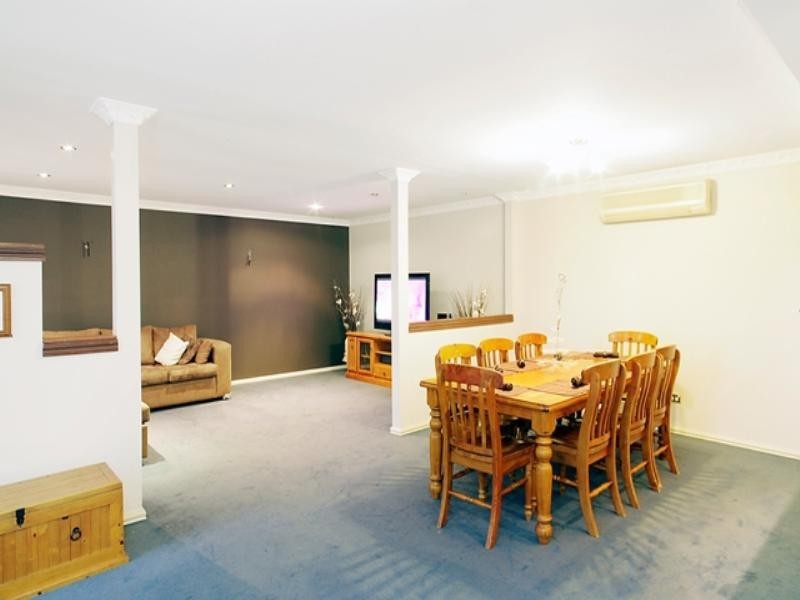 7 Michell Close, Norlane VIC 3214