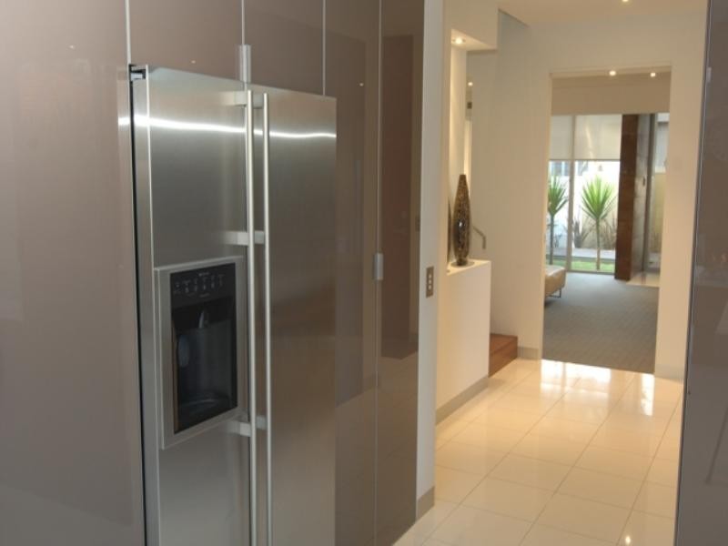 23 Mercer Parade, Newtown VIC 3220