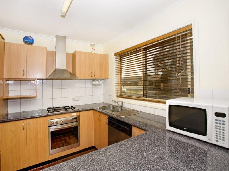 1 Templeton Court, St Albans Park VIC 3219