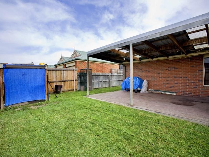 1 Templeton Court, St Albans Park VIC 3219